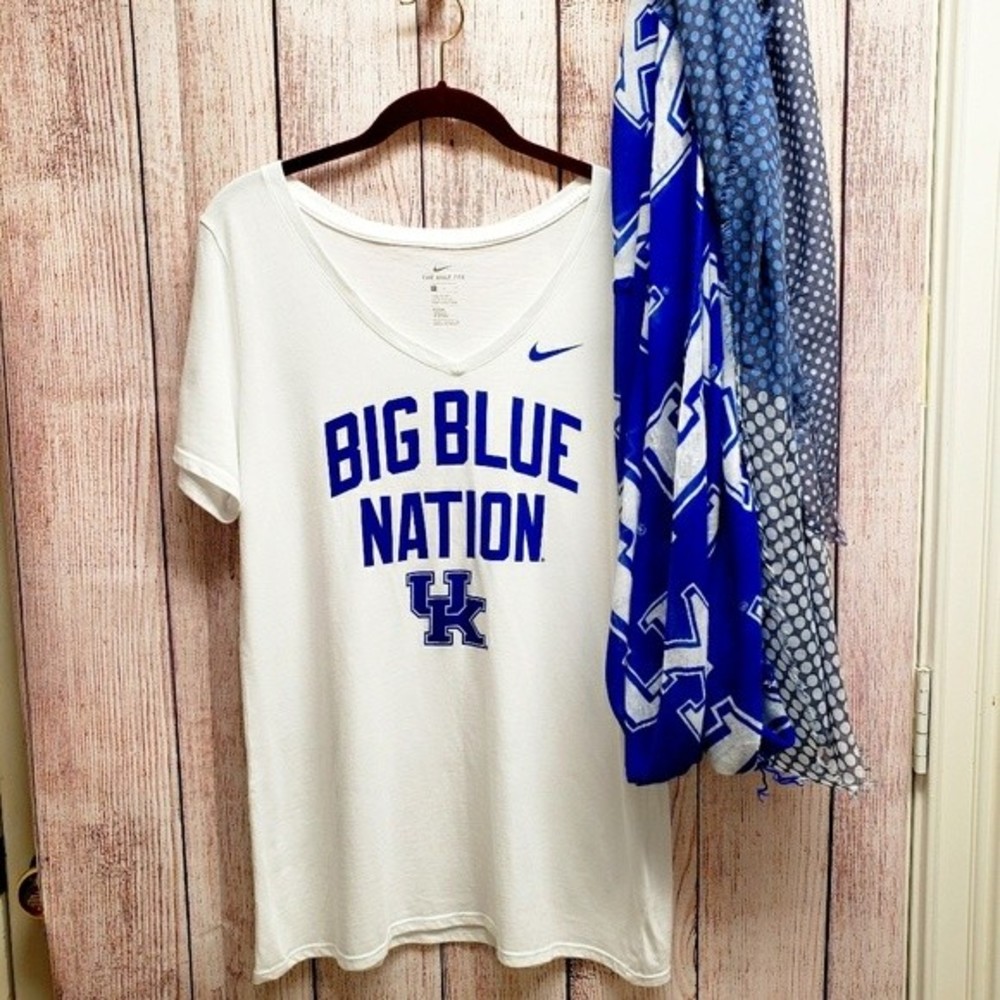 University of Kentucky Shirt Size Large & 2 UK Infinity Scarves